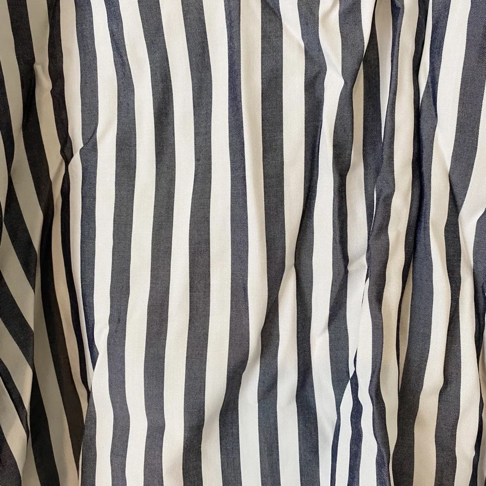 Old Navy | White and Blue Striped Blouse | M - Picture 3 of 4